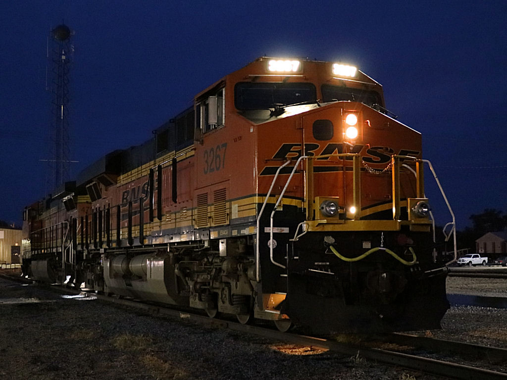 BNSF 3267